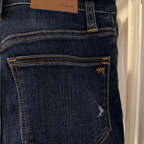 Madewelll Women’s Dark Blue Distressed Jeans - Picture 3 of 6